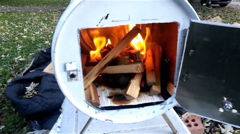 Make this diy camp baking oven and enjoys baked foods next time you go. How to build a wood stove Portable camping stove. diy wood stove - YouTube