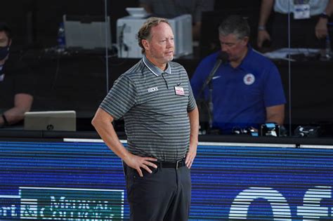 Milwaukee bucks list of coaches. Milwaukee Bucks: Mike Budenholzer falls short in Coach of the Year voting