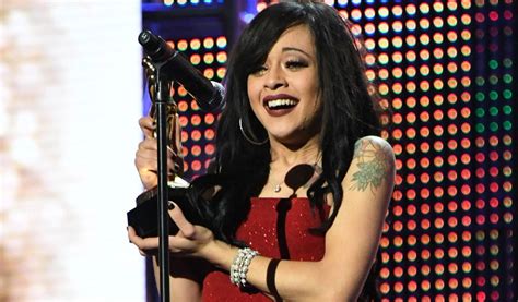 Lady In Red Holly Hendrix Reflects On Best New Starlet Triumph Avn