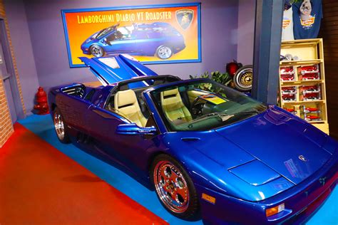 Hollywood Star Cars Museum Gatlinburg Attraction Review The