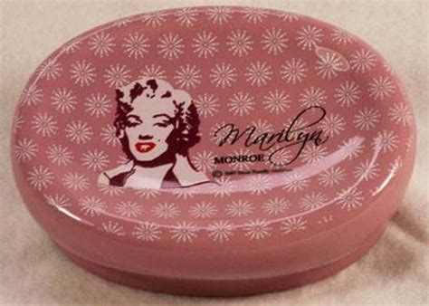 Marilyn Monroe Bath Accessories Marilyn Monroe Bathroom Decor Check More At