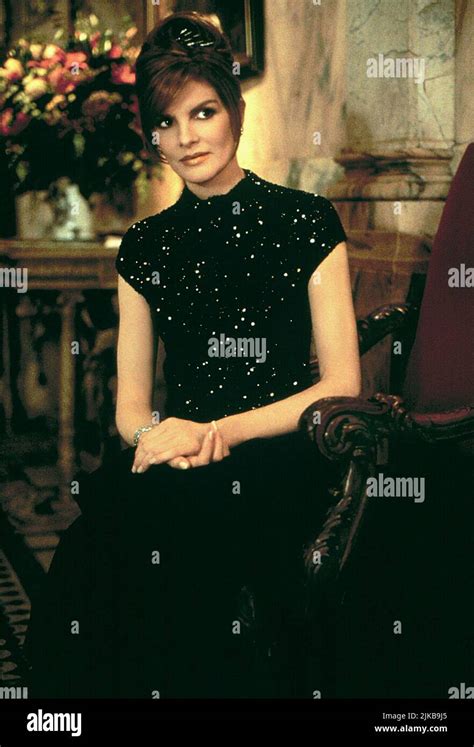 Rene Russo Thomas Crown Affair Hi Res Stock Photography And Images Alamy