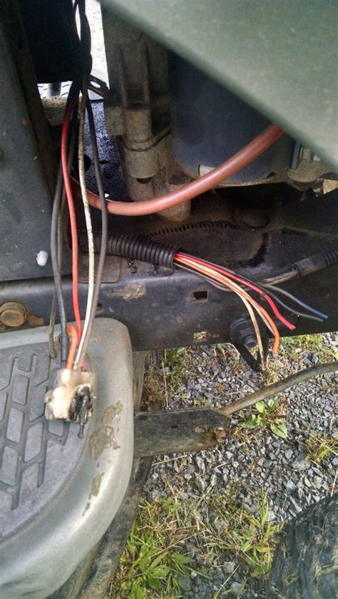 Craftsman LT 2000 Wire Problem