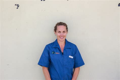 Dr Katie Cook Daisy Hill Veterinary Clinic