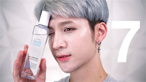 Soon jung is about reducing skin irritation and healing damage on skin, all while being the ph 5.5 relief toner in this line claims to soothe heated skin caused by external stimuli while being weakly acidic and low irritant. Etude Soon Jung - InfoSantai