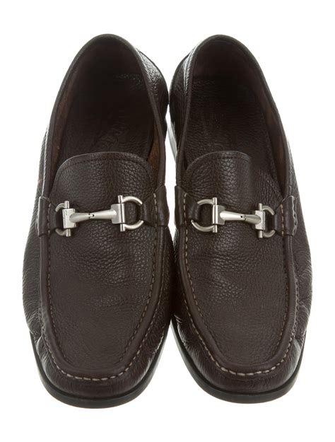 Salvatore Ferragamo Gancini Leather Loafers - Shoes - SAL41301 | The ...