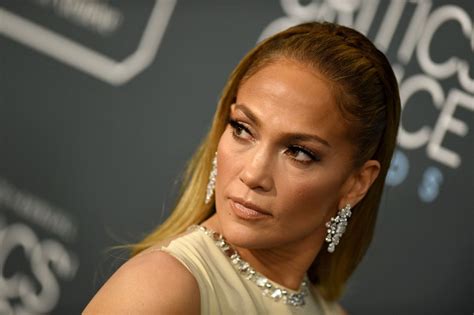 Jennifer Lopez Critics Choice Awards 2020 Celebmafia