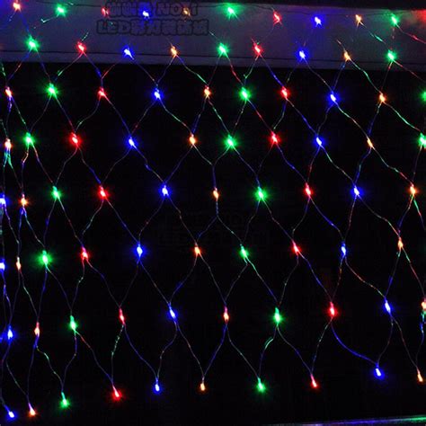Pada sebuah rangkaian lampu led yang sangat sederhana, tentunya kita hanya memerlukan 1 buah led dan 1 buah resistor, namun led yang hanya berjumlah 1 buah ini mungkin tidak bisa memberikan cahaya yang cukup pada rangkaian penerangan tertentu sehingga mengharuskan kita. Lampu Tumbler Lampu Natal LED 10M Twinkle Lampu Dekorasi Hias