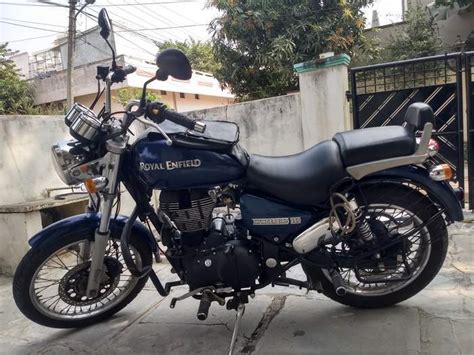 The torque to flatten mountains and the fuel efficiency to cross entire ranges comes in the same understated yet charming. Used Royal Enfield Thunderbird 350 Bike in Hyderabad 2019 ...