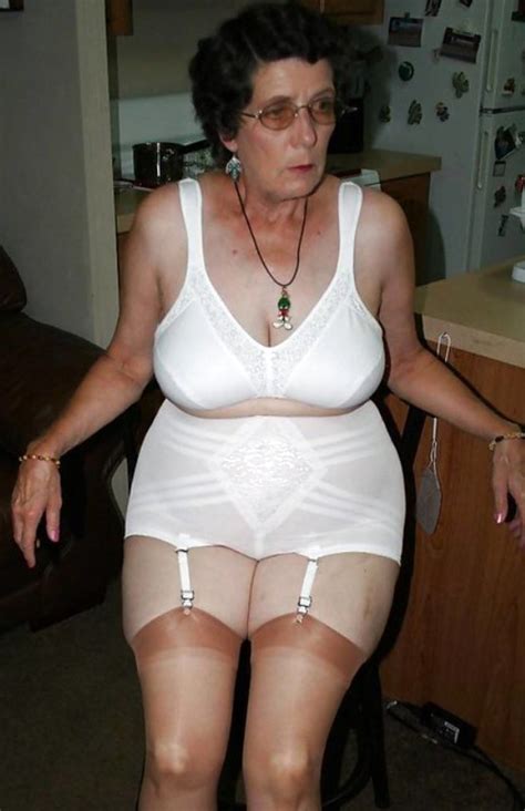 Hot Granny Free Pics Grannynudepics Hot Sex Picture