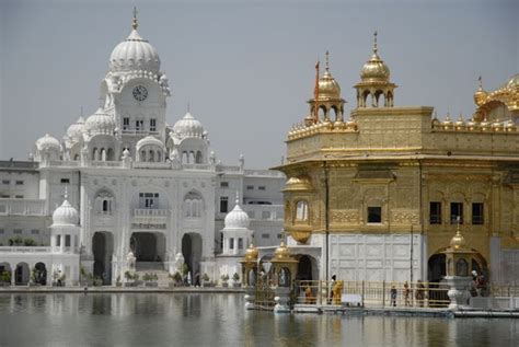 The Golden Palace At Amritsar Photo