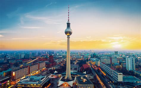 Fernsehturm Berlin Tv Tower Germany Wallpapers Hd Wallpapers Id 18335
