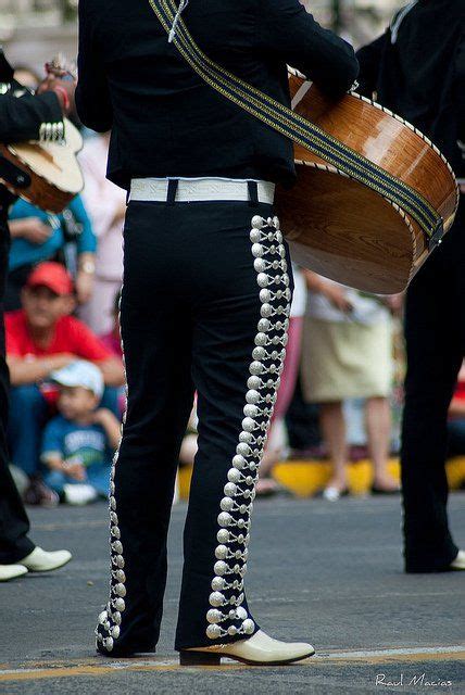 Los Grupos De Mariachi O Mariachis Son Conjuntos Musicales Típicos De México Su Música Y