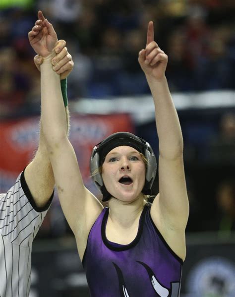 Girls Wrestling Puyallups Bartelson Pins Her Way Into Exclusive