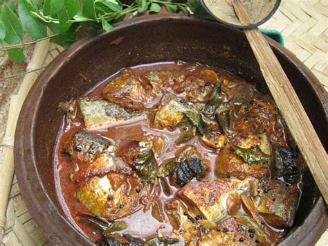 Kottayam Style Fish Curry Meen Curry Recipe Petitchef