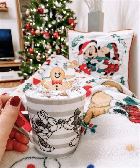 Pin By Marcy Macpherson On Winter Wonderland Cocoa Christmas Christmas Cheer Christmas