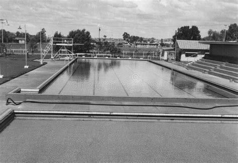 Public Swimming Pool At Mt Isa 1952 Picture Image 222341524