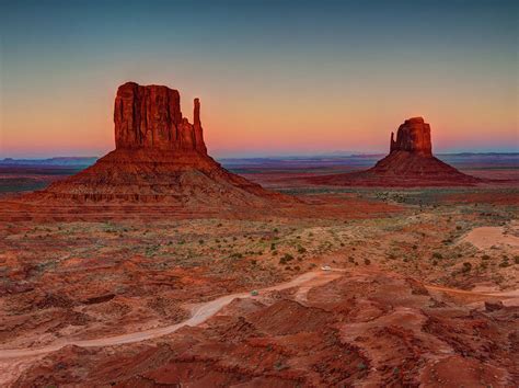 Monument Valley Sunset By Edwina Podemski