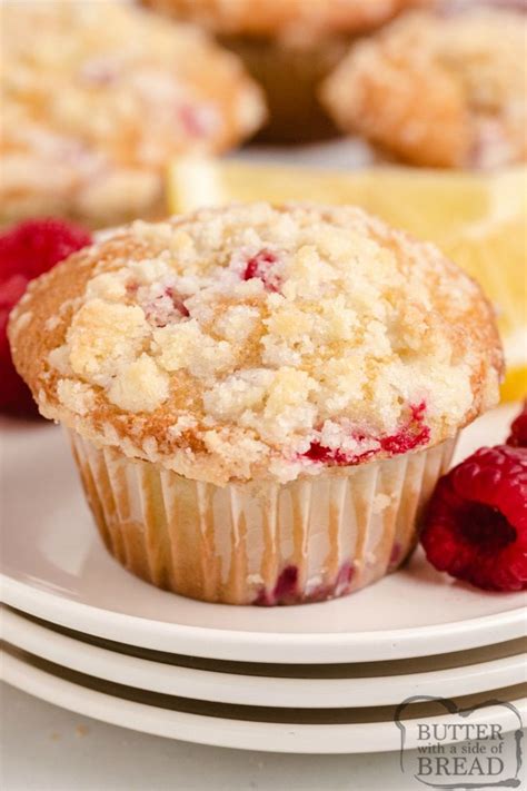 Lemon Raspberry Streusel Muffins In 2020 Raspberry Muffin Recipes