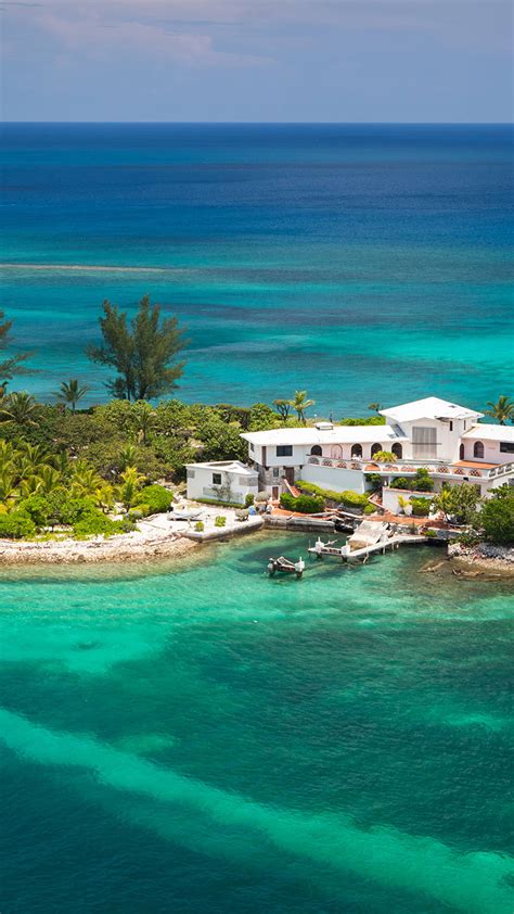 Download Nassau Bahamas Aerial Shot Small Resort Wallpaper