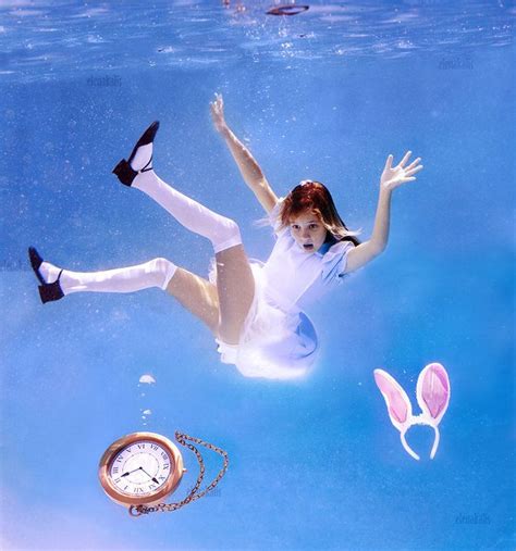 Falling Into The Watery Depths Alice In Wonderland Сказочные