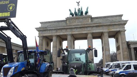 We did not find results for: Demo in Berlin 6 Februar 2021 - Landwirte werden mit ...