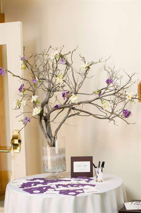 Besides good quality brands, you'll also find plenty of discounts when you shop for book tree during big sales. Pretty for a wishing tree/ guest table. I like the flowers ...