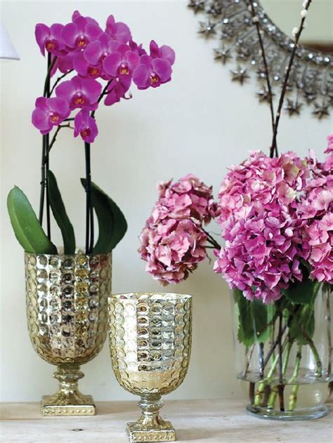 Harga pasu + gubahan bunga tertakluk kepada jensi gubahan, bilangan dan jenis bahan yang digunakan. Gubahan Bunga Dalam Pasu Tinggi | Desainrumahid.com