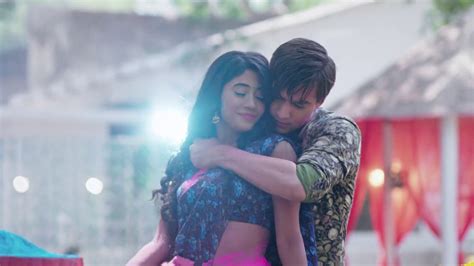 [in pictures] yeh rishta kya kehlata hai kartik and naira s romantic couple dancing moments