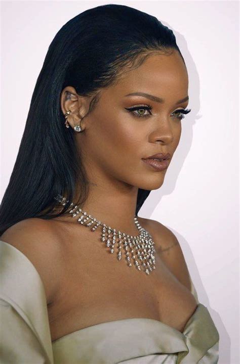 Pin By Inlivinkaylor On H E R Rihanna Hairstyles Rihanna Ponytail