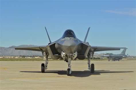 F 35a Lightning Ii Conventional Takeoff And Landing Variant Us Air