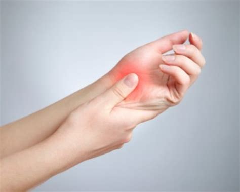 9 Causes Of Thumb Joint Pain And Treatment Tips
