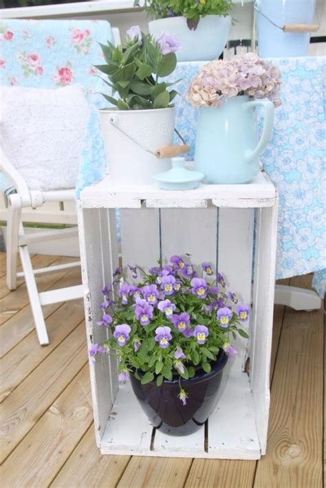 42 Brilliant Country Decor Ideas To Make For Your Porch