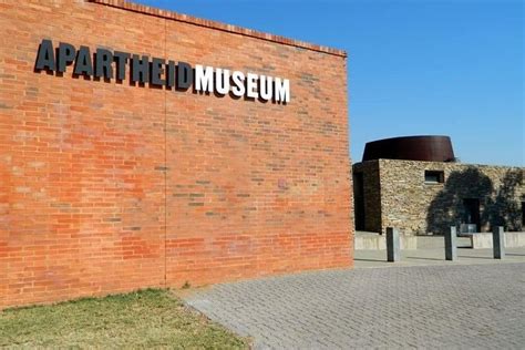 Soweto Lunch And Apartheid Museum Full Day Tour