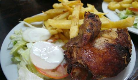 Reserva gratis en atrápalo mesa para el restaurante a la brasa. Pollo A La Brasa - A Golden Passion | PERU DELIGHTS