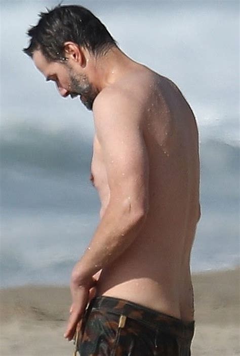 Keanu Reeves Ass Slip And Shirtless In Malibu Gay Male Celebs