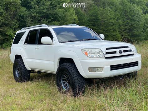 2004 toyota 4runner with 17x9 -12 vision nemesis and 33/12.5r17 kenda