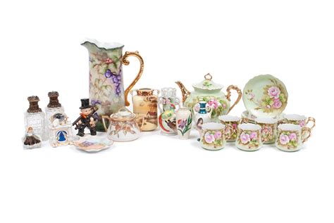Lot Porcelain Collection