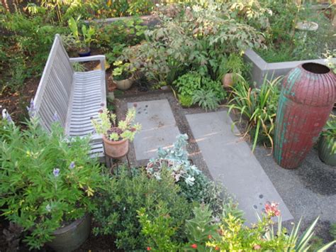 House yard landscape design ideas to make your house beautiful. 5 Tips for Landscaping Small Spaces: Container Gardens for ...