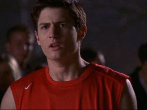 Lucas And Nathan Scott 1x01 Screencap Lucas And Nathan Scott Image