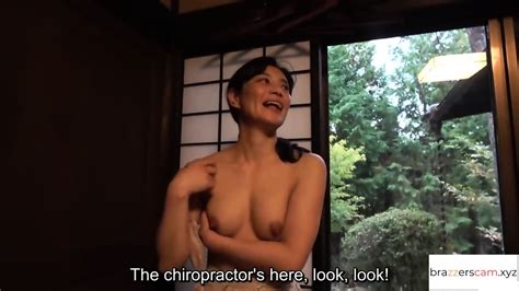 Beautiful Japanese Milf Striptease In Front Of Audience Eporner