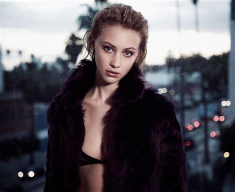 Sarah Gadon Sarah Gadon Female Portrait Pretty Face