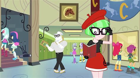 24 my little pony equestria girls: Image - Students in the hallways wearing glasses EGDS12a ...