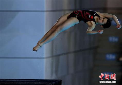 Teenage Girl Beats Olympic Medalists At Chinese National Diving