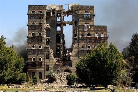 Scenes of devastation in Sanaa after at least 25 Saudi-led ...