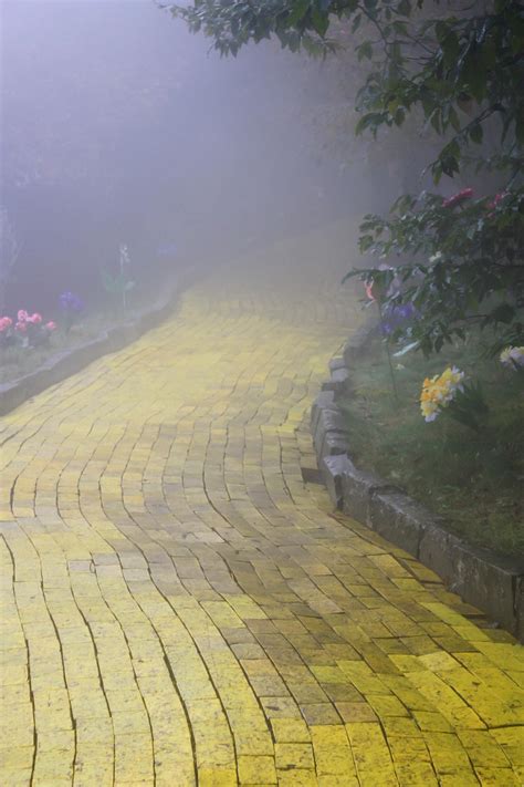 Once Abandoned Wizard Of Oz Theme Park Is Opening For The Summer