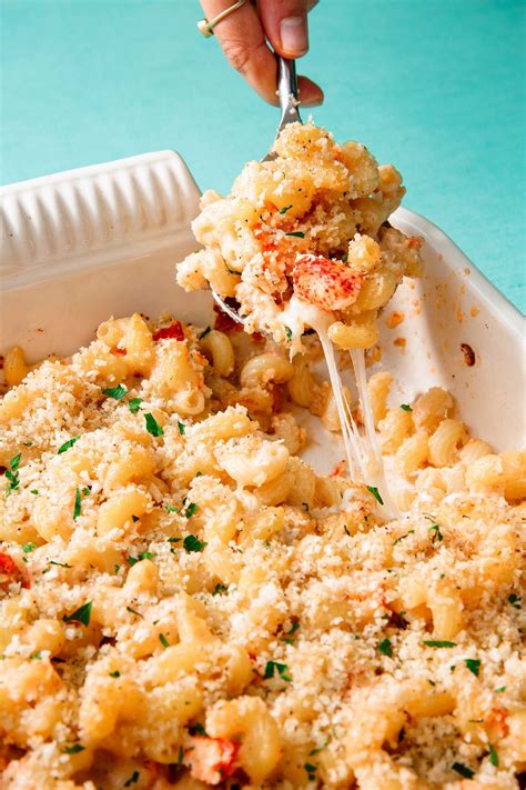 This 3 Cheese Lobster Mac Is The Best Thing Youll Eat This Yeardelish
