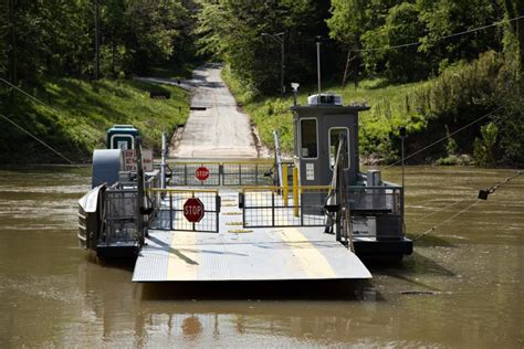 Green River Ferry Reopens At Mammoth Cave Wclu Radio