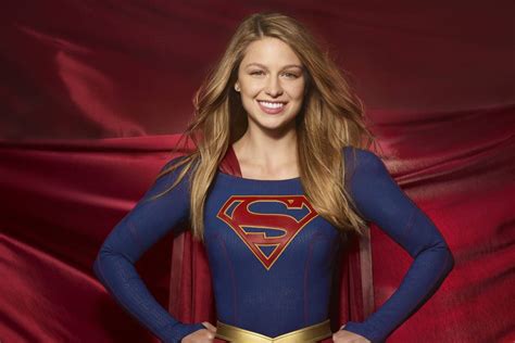 Supergirl Vai Ganhar Filme Solo E Roteiro Está Sendo Escrito Diz Site