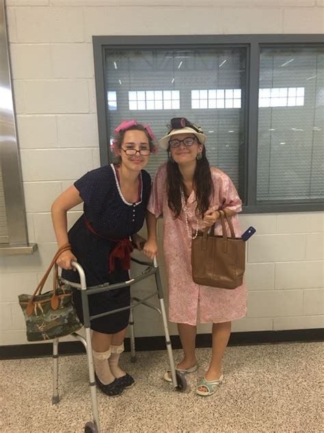 what to wear for senior citizen day greatsenioryears